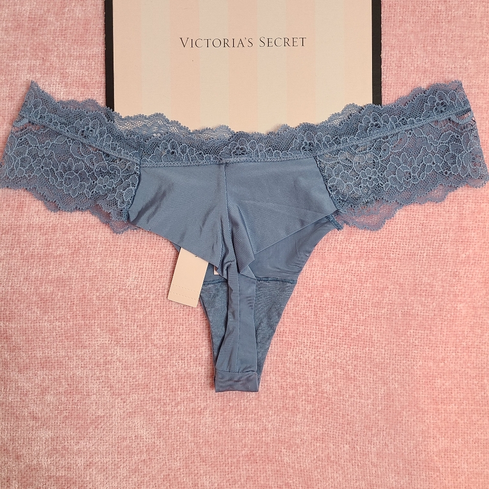 VS Dream Angels Smooth Lace Trim Thong Size Sm - Picture 3 of 5